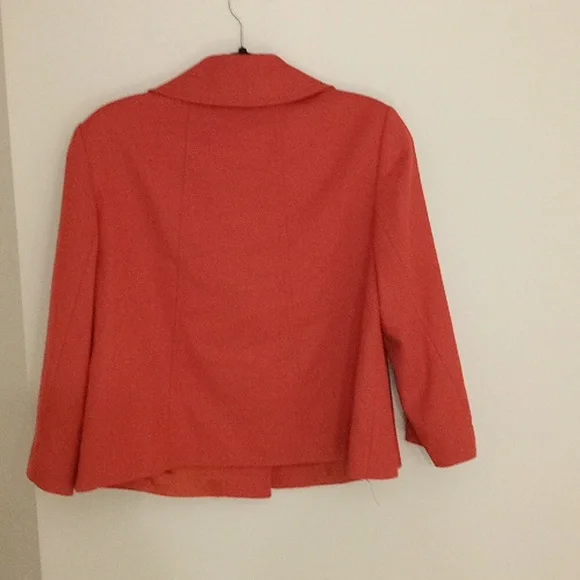 Ladies Blazer - Picture 6 of 6